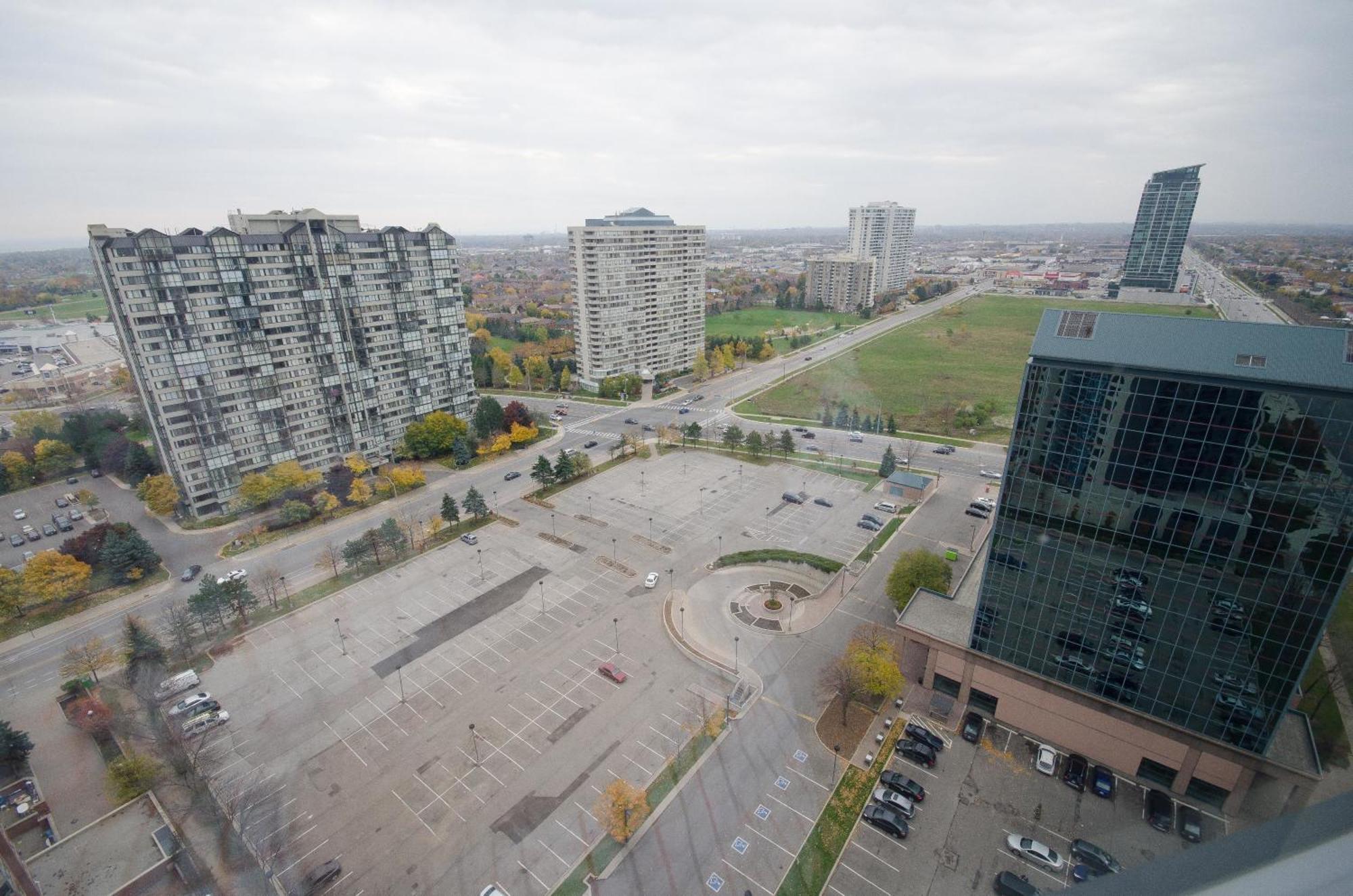 Royal Stays Furnished Apartments - Square One Mississauga Cameră foto